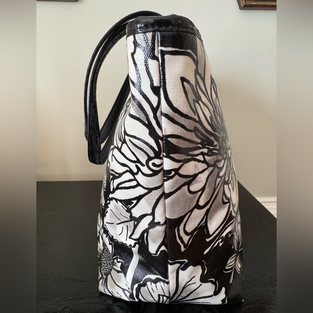 Brighton Floral Botanika Tote in Black & White EUC - Picture 4 of 12